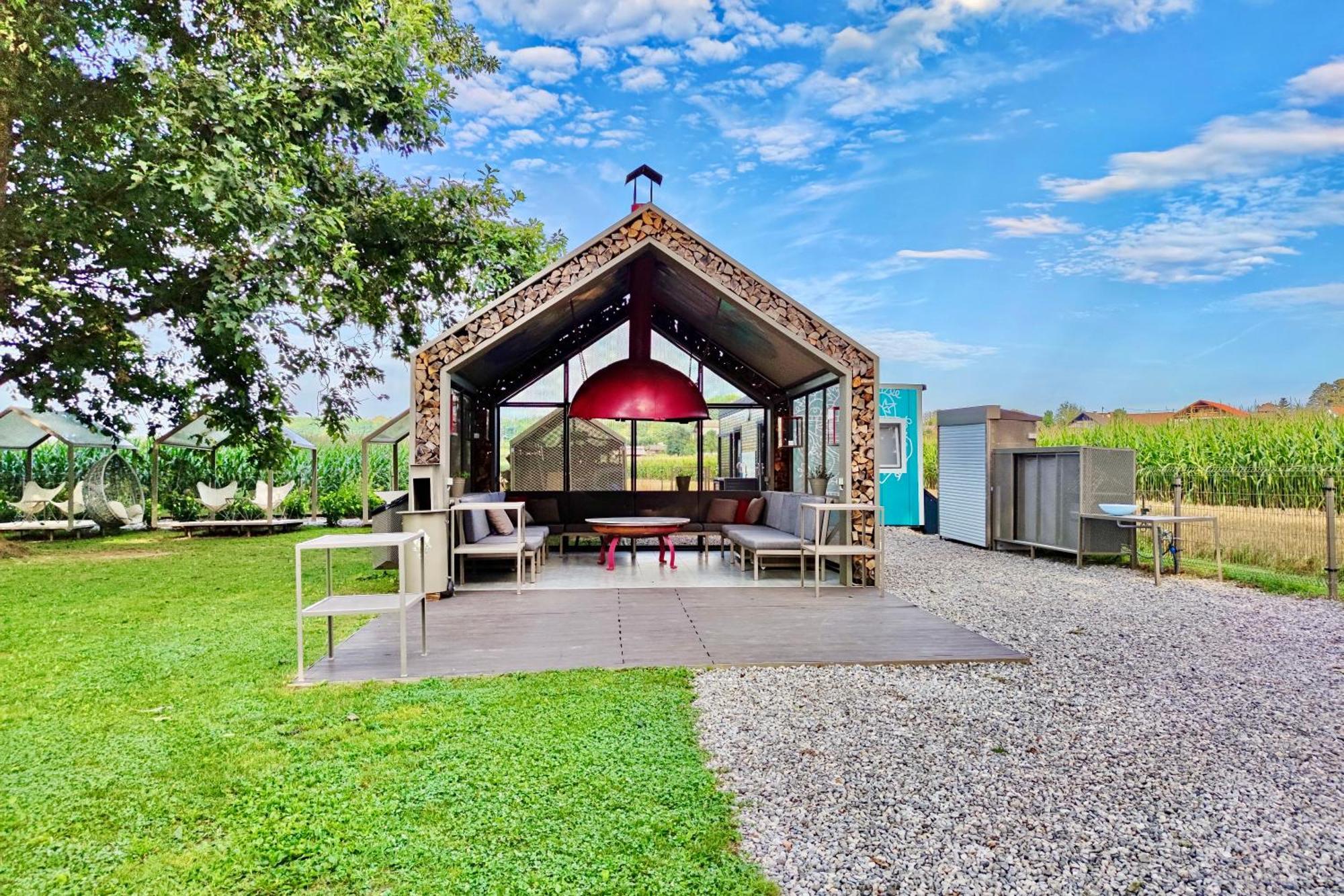 Breza Mobile House Big Berry